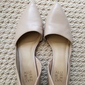 Naturalizer leather nude flats
